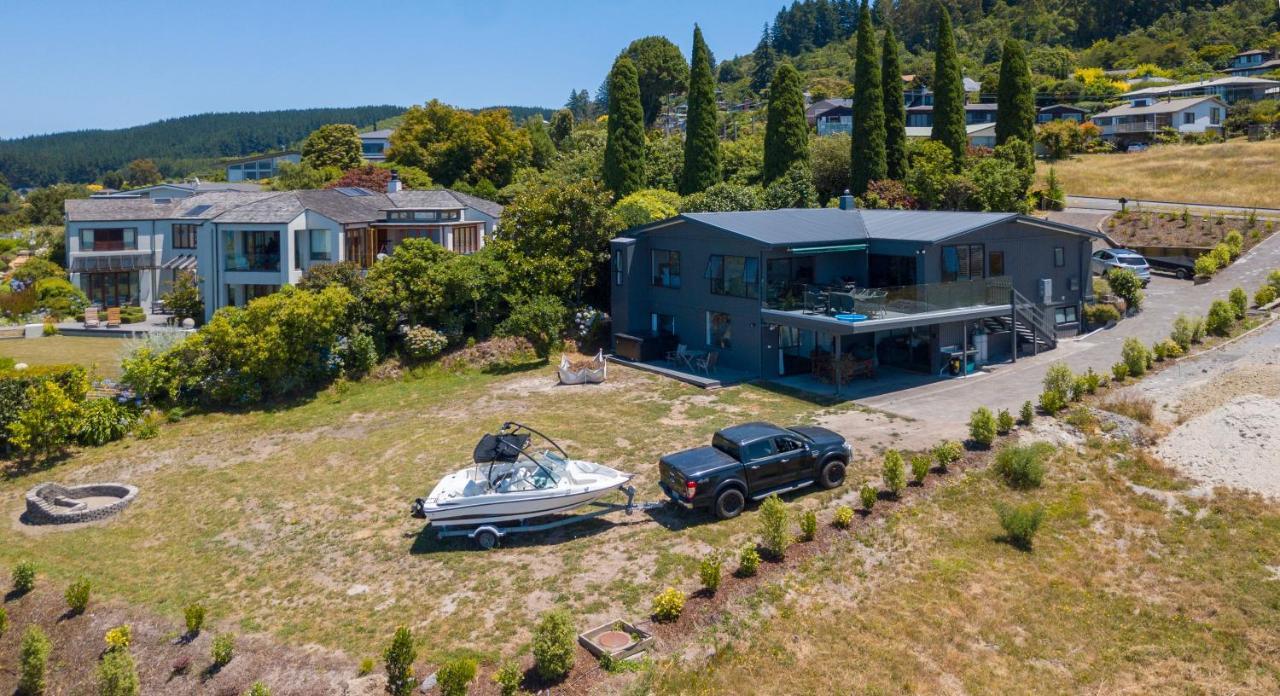 Acacia Bay Bach - Views, Spa & Serenity - Taupo Luaran gambar